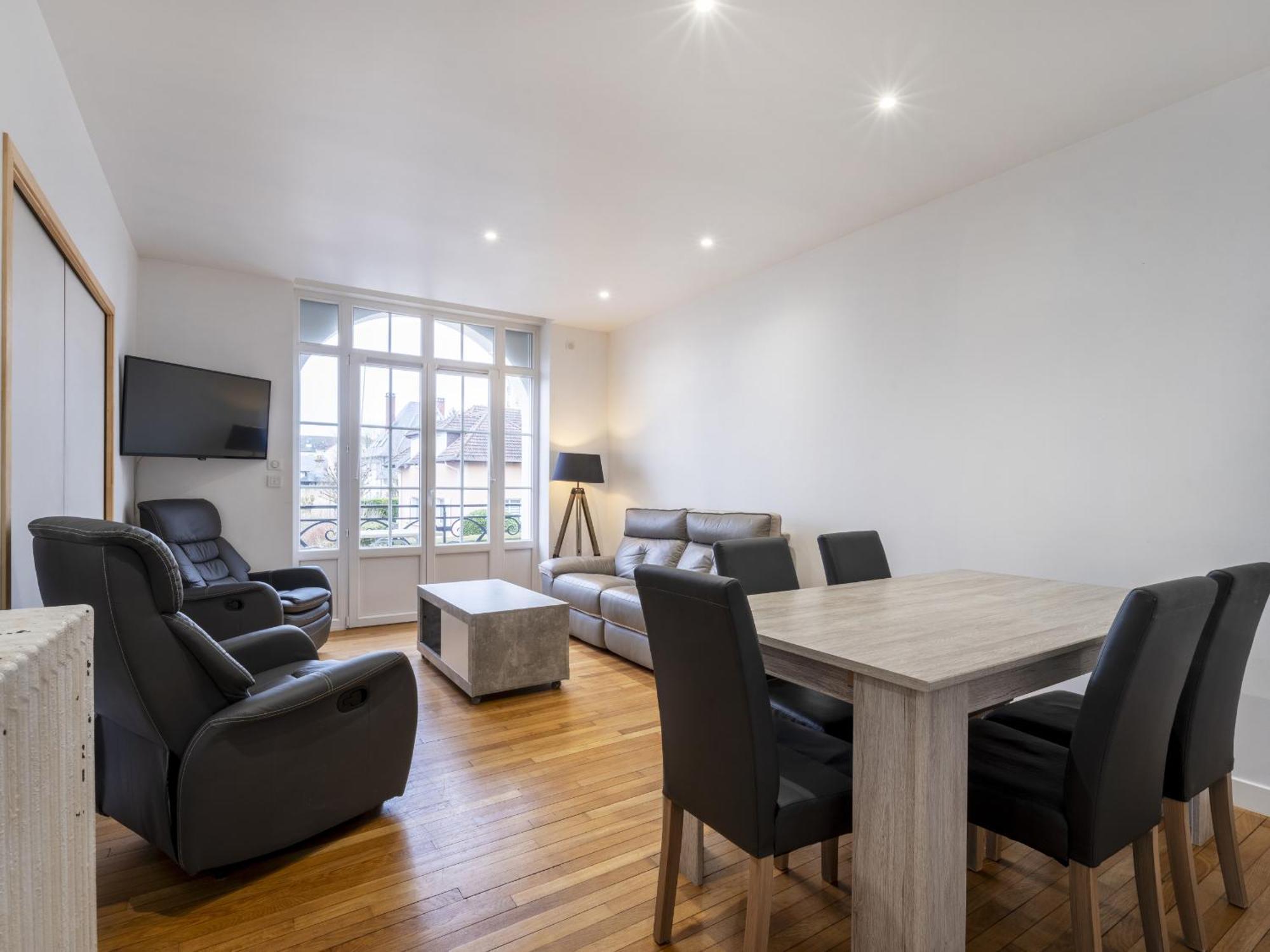 Residence Louis Quartier Des Lilas Виттель Экстерьер фото