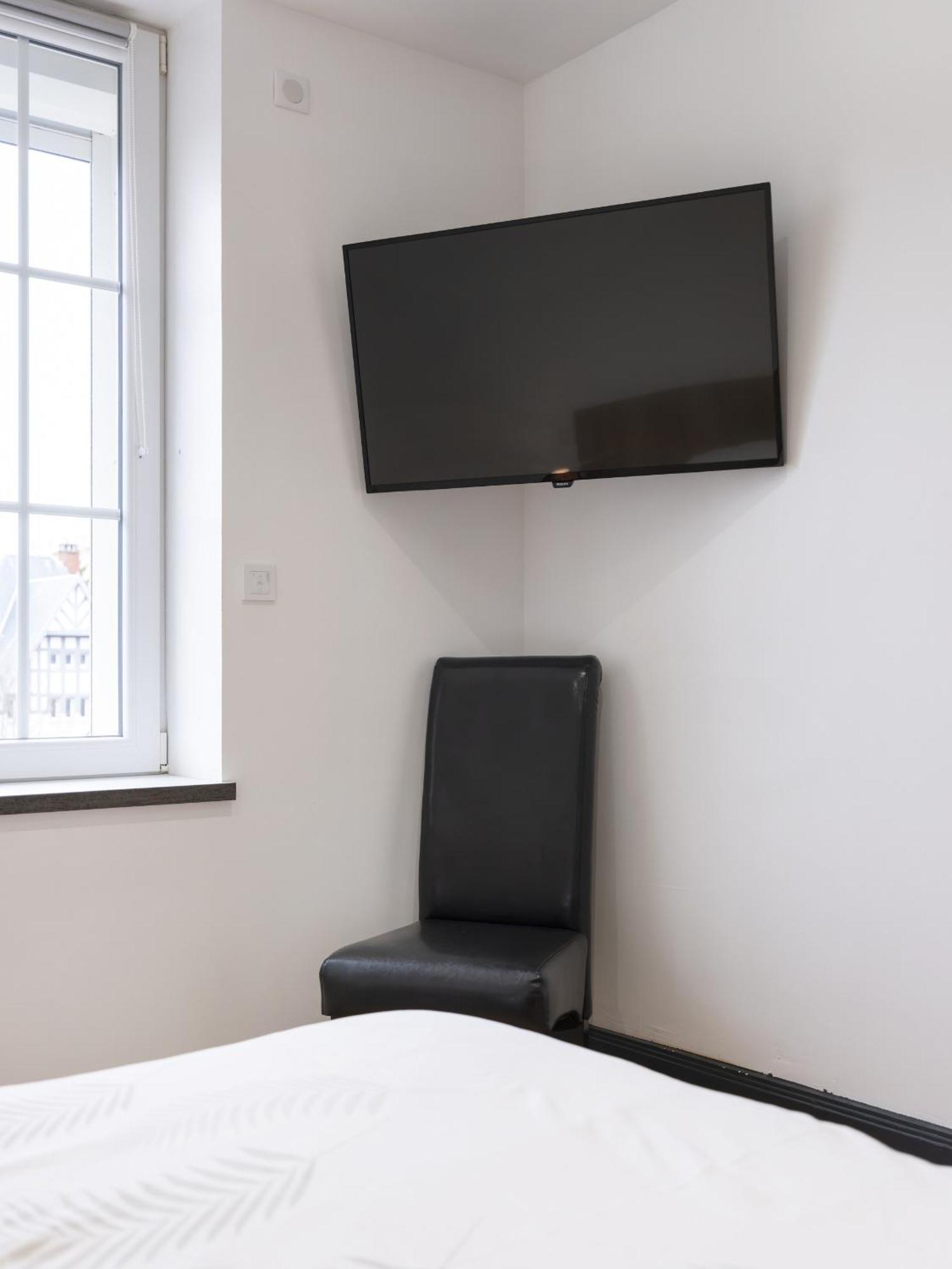 Residence Louis Quartier Des Lilas Виттель Экстерьер фото