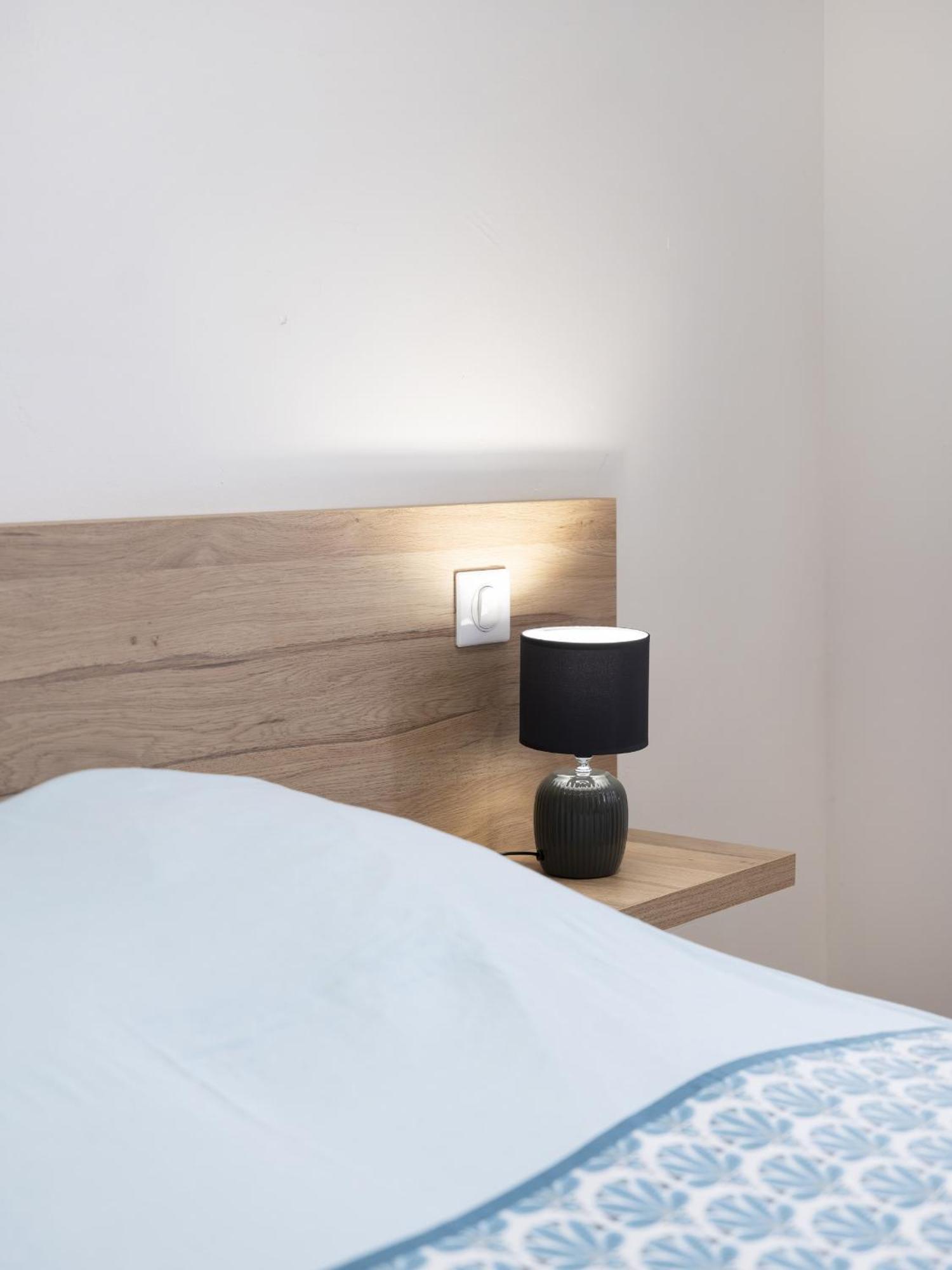 Residence Louis Quartier Des Lilas Виттель Экстерьер фото