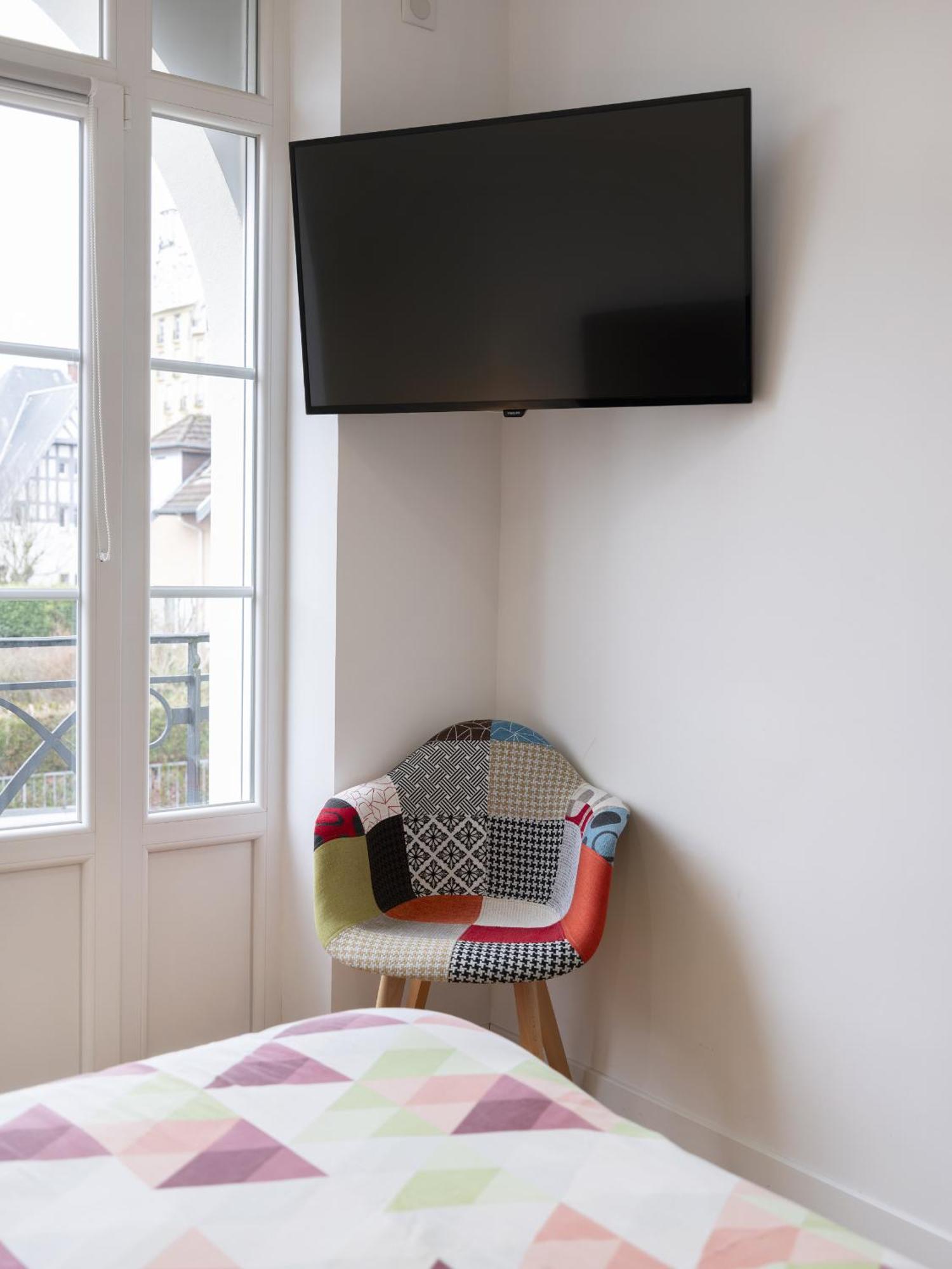 Residence Louis Quartier Des Lilas Виттель Экстерьер фото