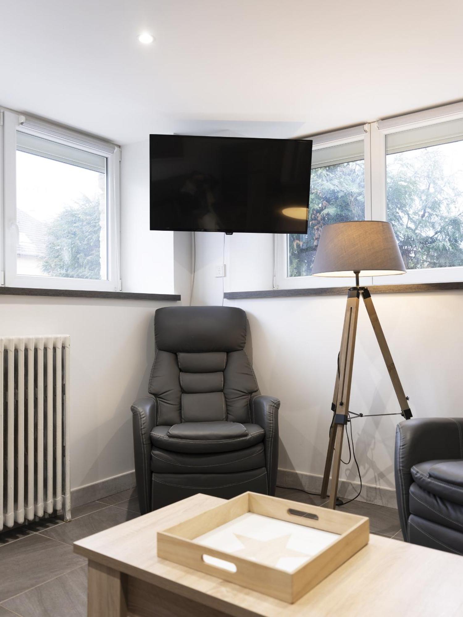 Residence Louis Quartier Des Lilas Виттель Экстерьер фото